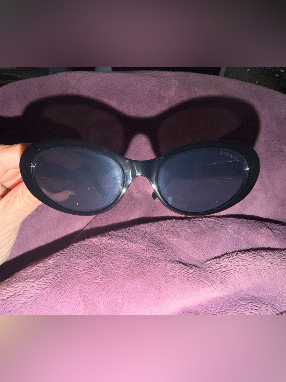 CHANEL Women Black and White Sunglasses Box